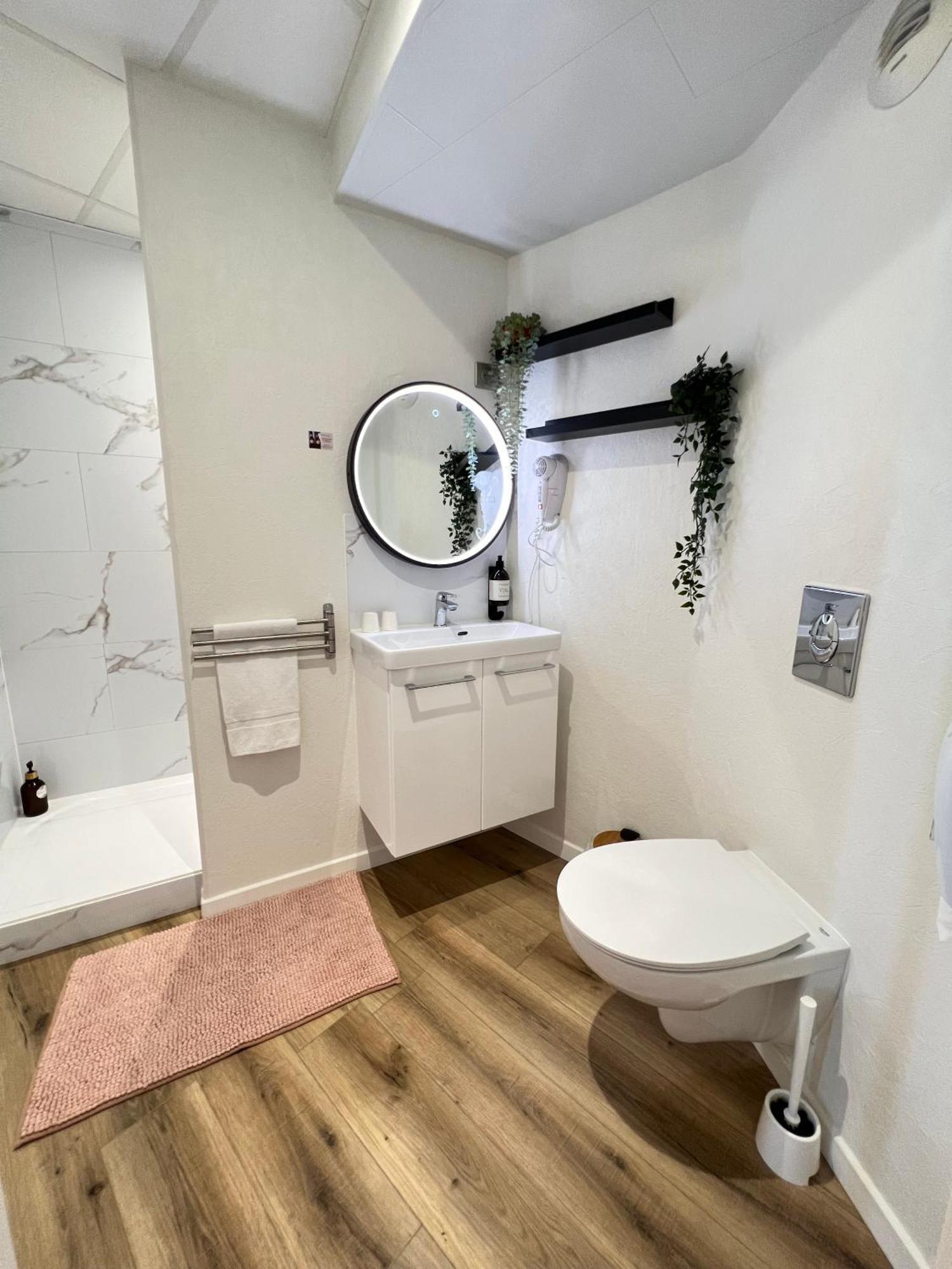 Couett'Hotel Brest Port De Plaisance, Les Pieds Dans L'Eau Exterior foto