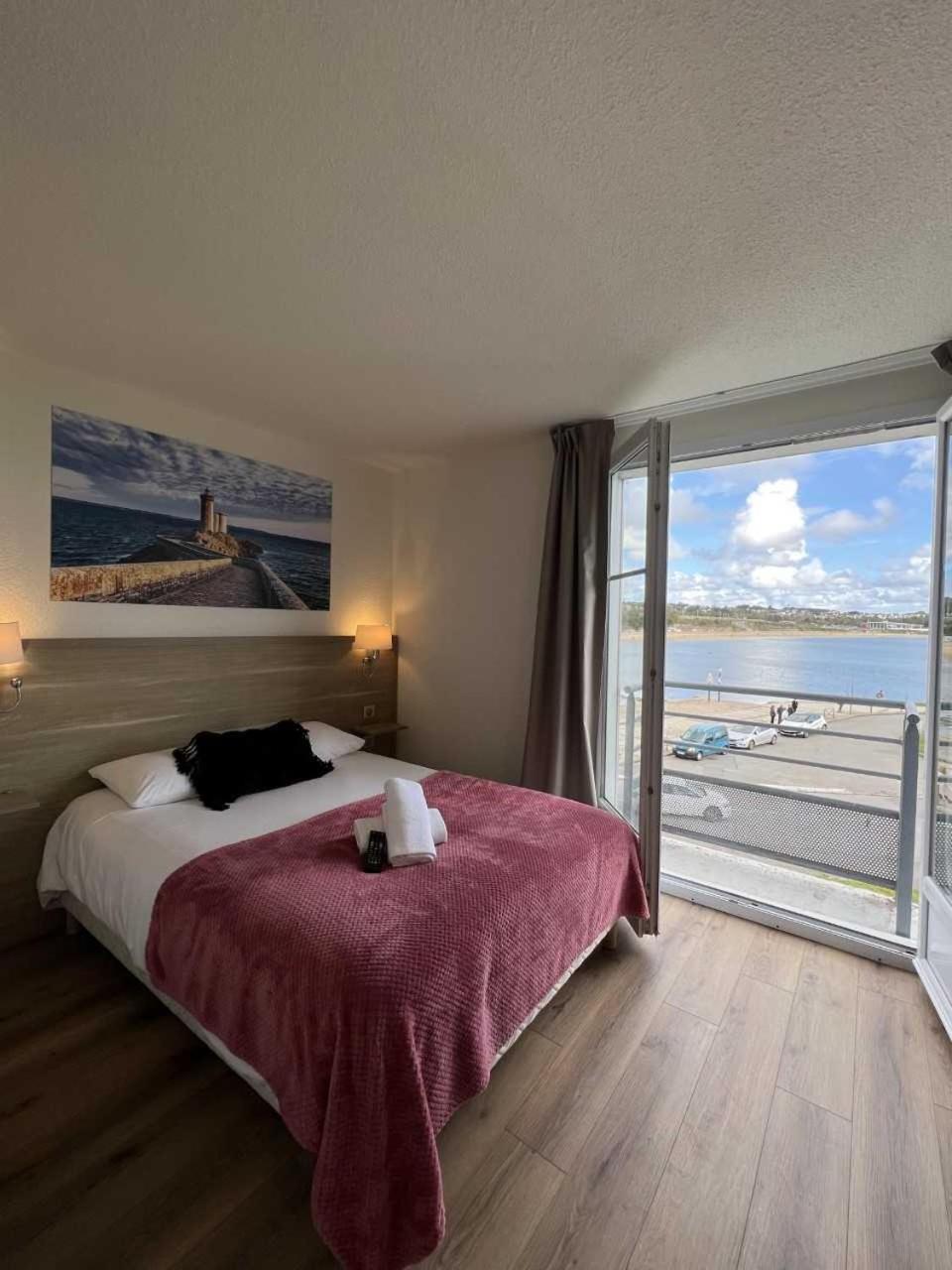 Couett'Hotel Brest Port De Plaisance, Les Pieds Dans L'Eau Exterior foto