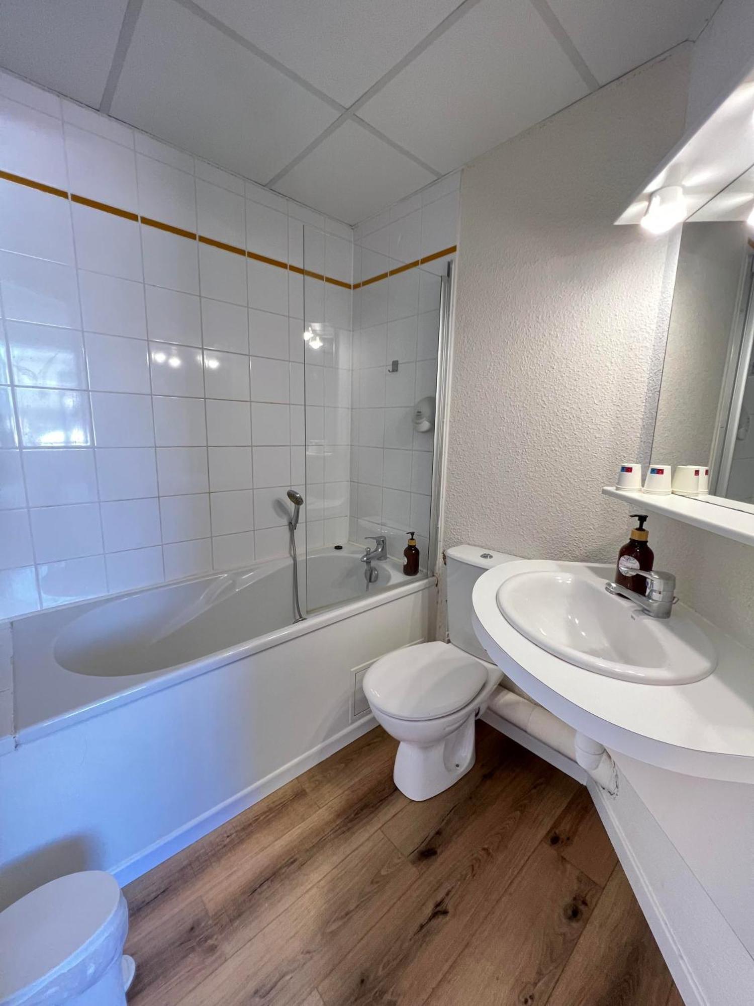 Couett'Hotel Brest Port De Plaisance, Les Pieds Dans L'Eau Exterior foto