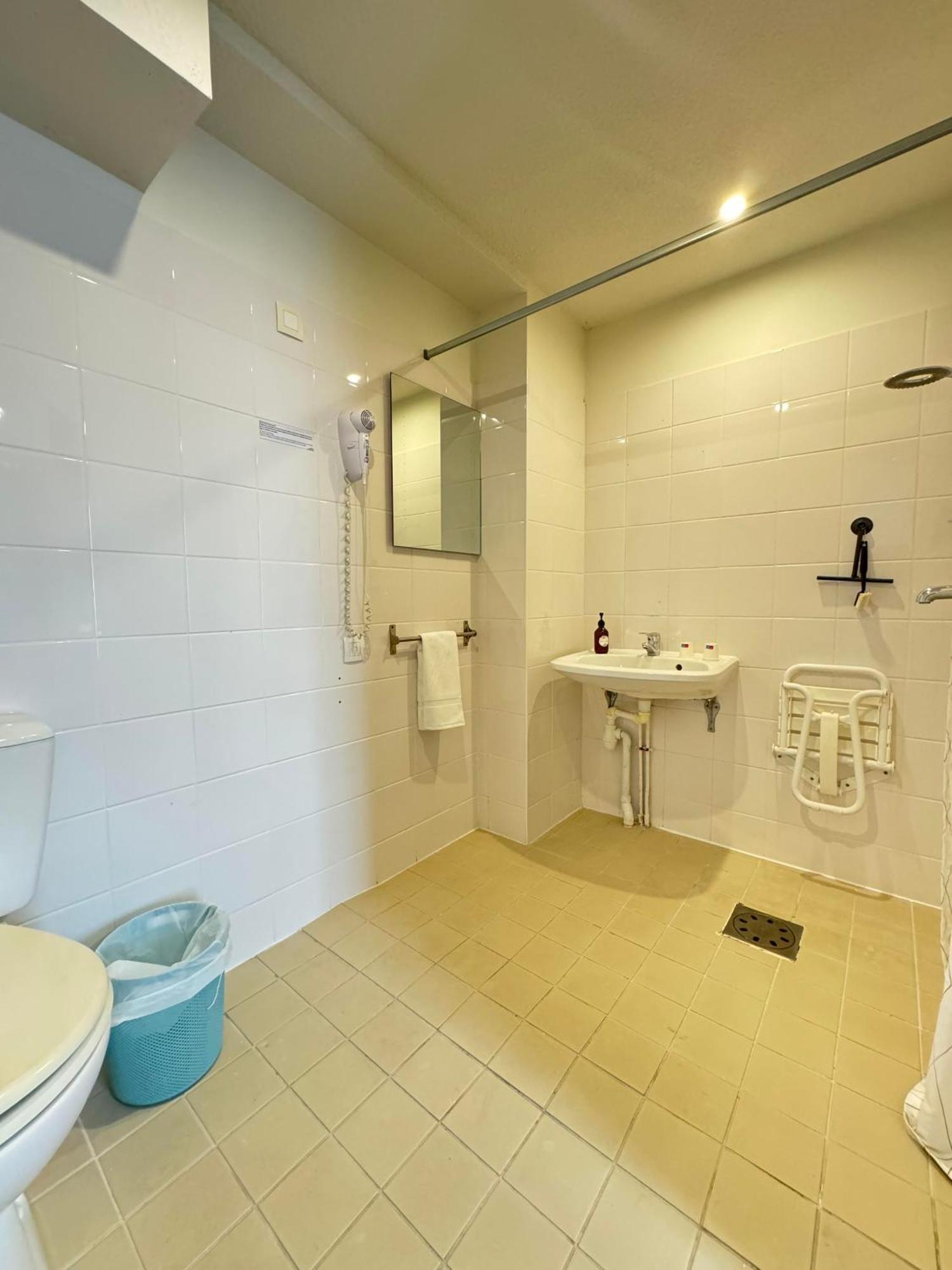 Couett'Hotel Brest Port De Plaisance, Les Pieds Dans L'Eau Exterior foto