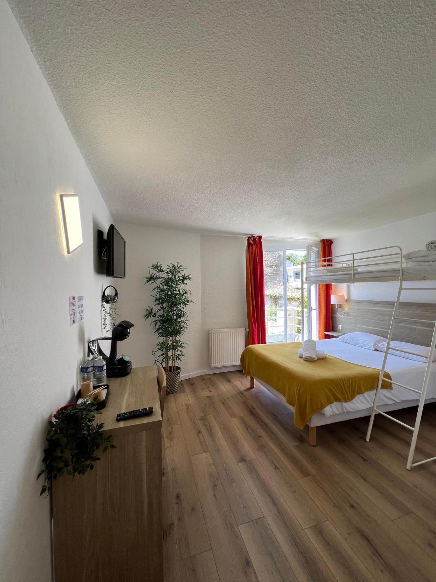 Couett'Hotel Brest Port De Plaisance, Les Pieds Dans L'Eau Exterior foto