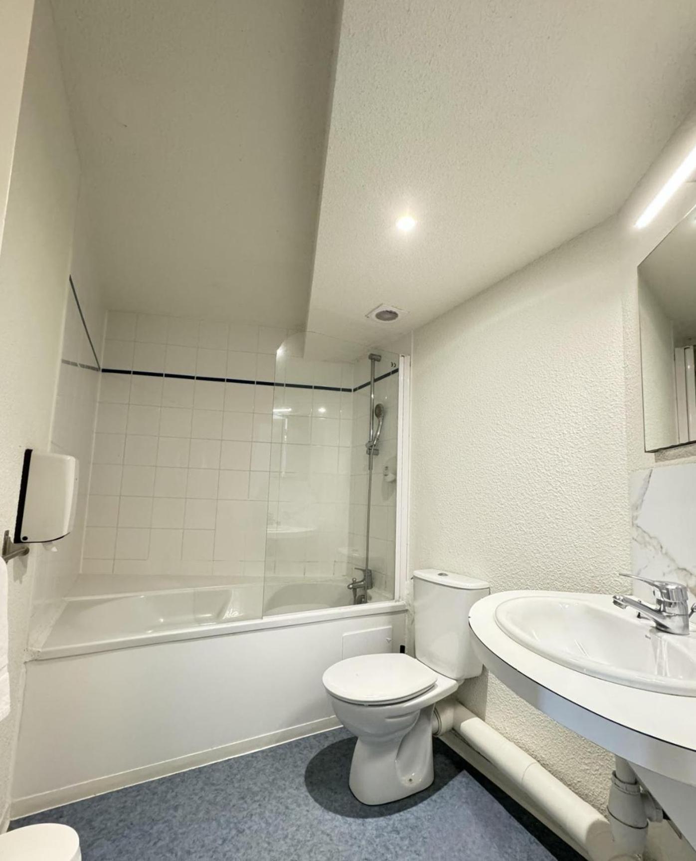 Couett'Hotel Brest Port De Plaisance, Les Pieds Dans L'Eau Exterior foto