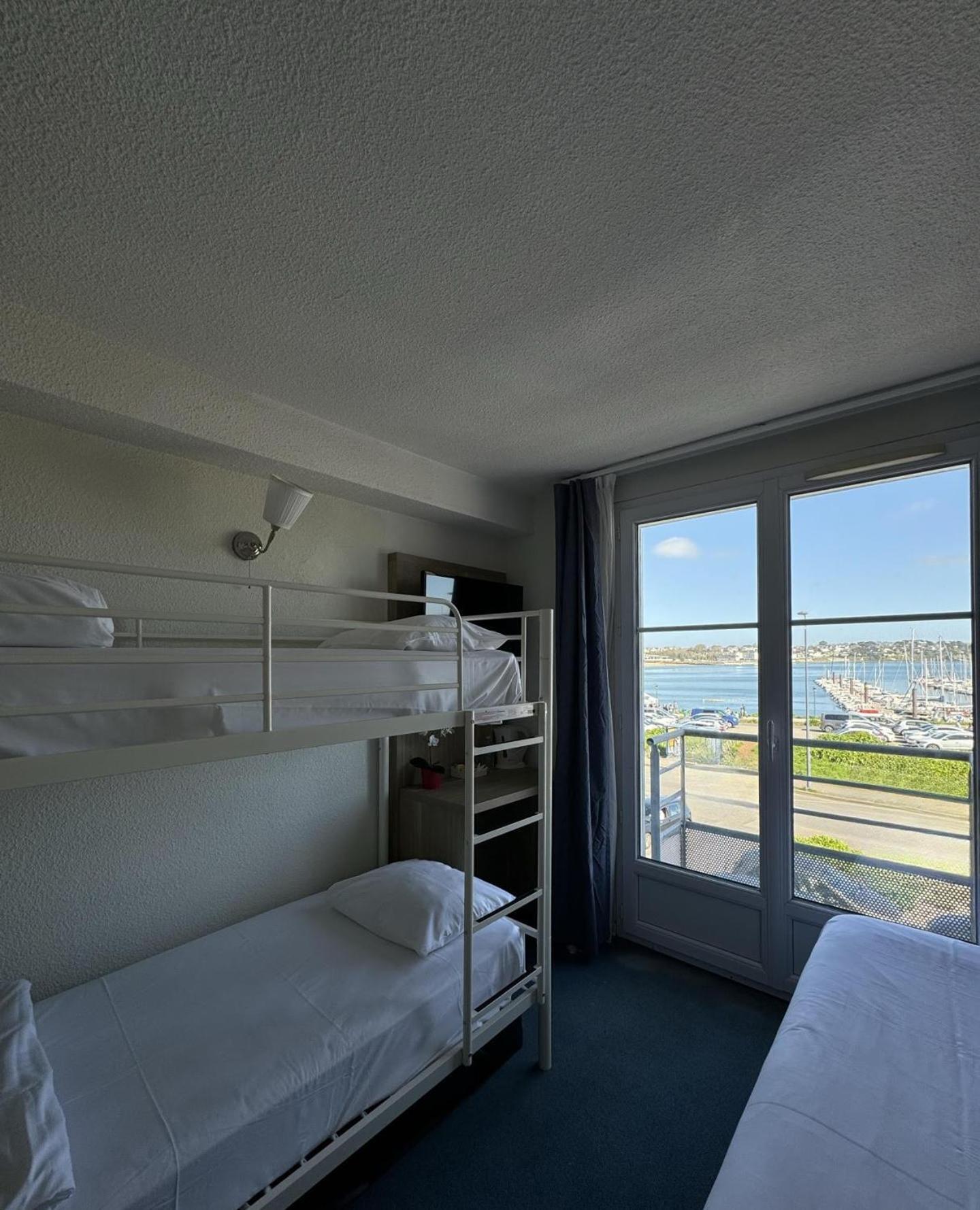 Couett'Hotel Brest Port De Plaisance, Les Pieds Dans L'Eau Exterior foto